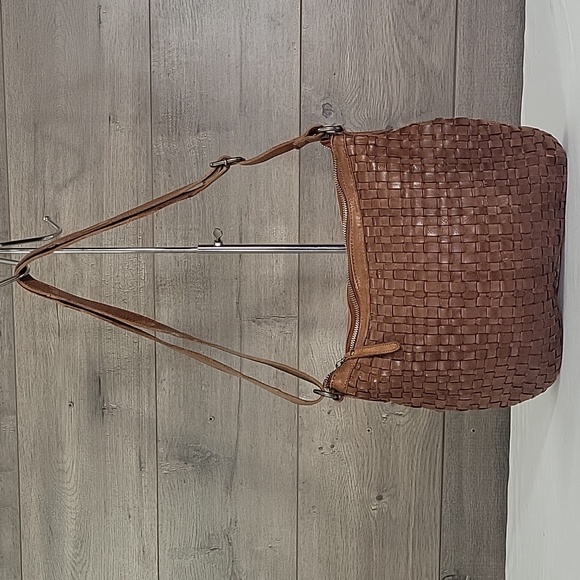 Anthropologie Handbags - Anthropologie Vilencia Holland Woven Leather Crossbody Shoulder Bag